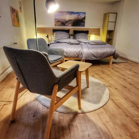 Traumhaus Im Gruenen カルフ
